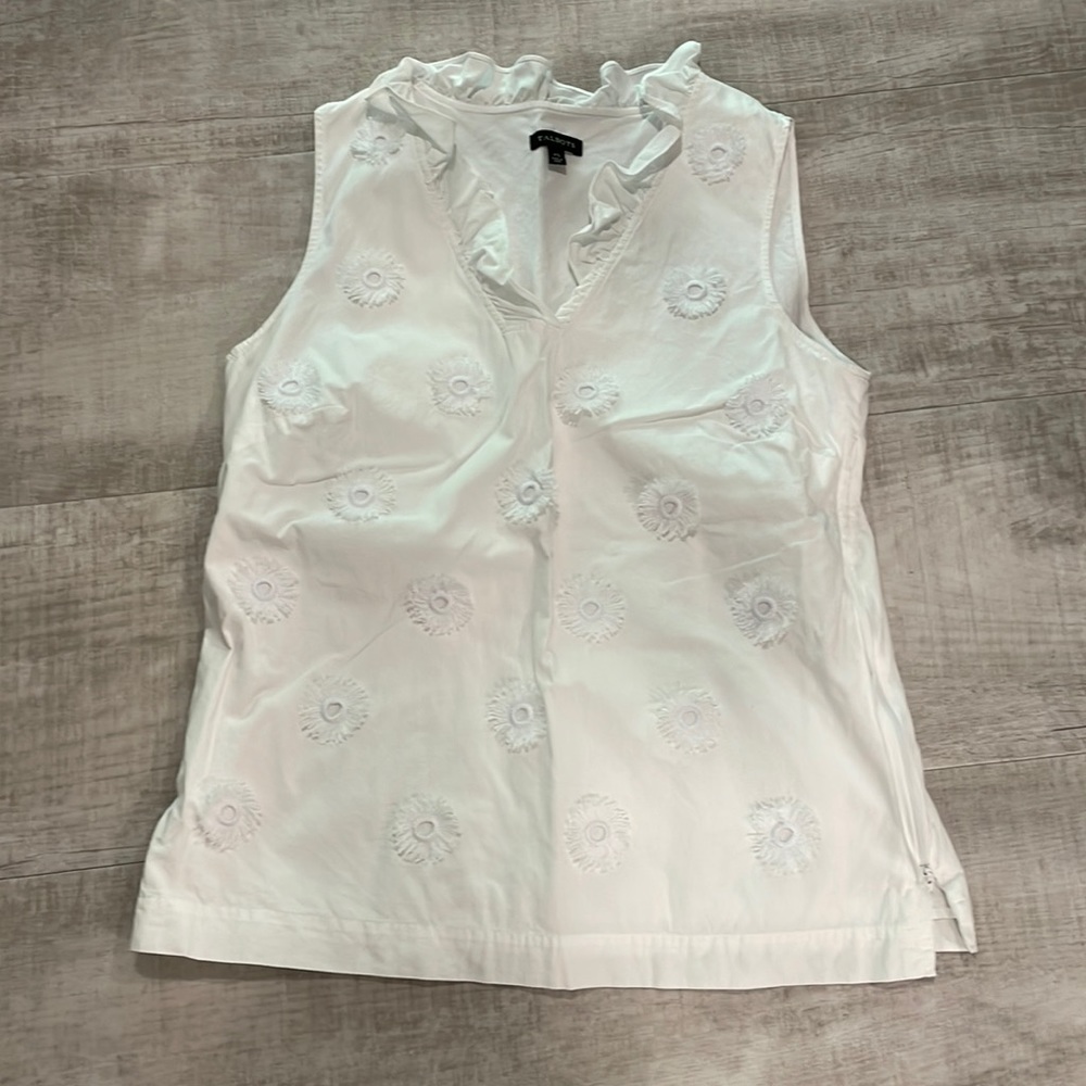 💕SOLD💕Talbots white sleeveless top